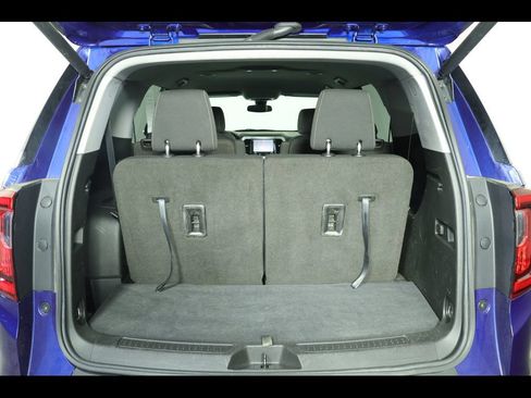 Used 2023 GMC Acadia SLE w/ Driver Convenience Package AWD/4WD image 14