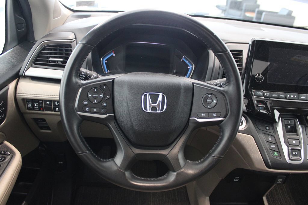 Used 2023 Honda Odyssey EX-L image 22