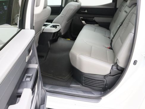 Used 2023 Toyota Tundra Limited w/ Power Package RWD image 31