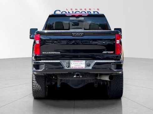 Used 2024 Chevrolet Silverado 2500 ZR2 w/ Technology Package AWD/4WD image 5