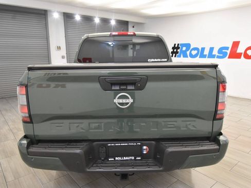 Used 2025 Nissan Frontier SV w/ SV Convenience Package RWD image 4