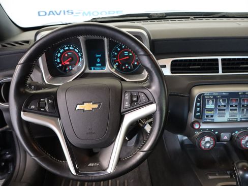 Used 2014 Chevrolet Camaro SS RWD image 18