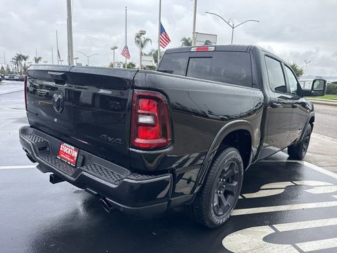 New 2026 RAM 1500 4x4 Crew Cab image 4