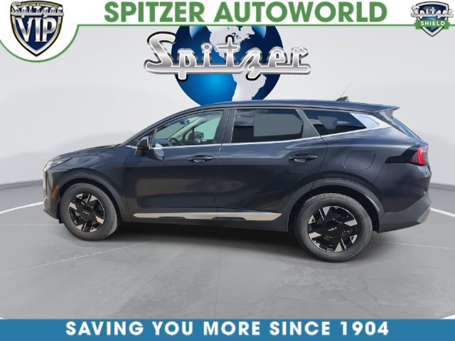 Used 2026 Kia Sportage LX FWD image 11