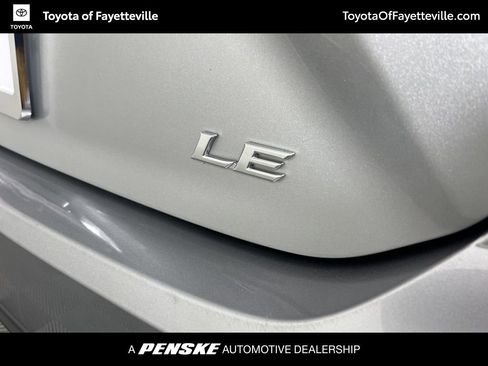Used 2025 Toyota Camry LE image 4