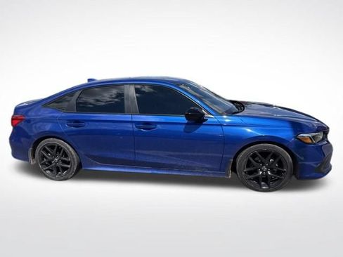 Used 2022 Honda Civic Sport image 12