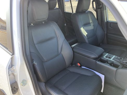 Used 2025 Toyota Land Cruiser image 28