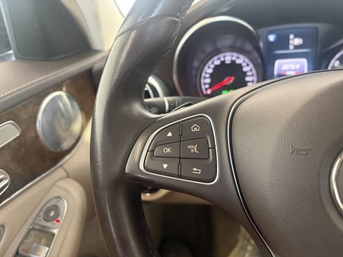 Used 2015 Mercedes-Benz C 300 4MATIC Sedan image 18