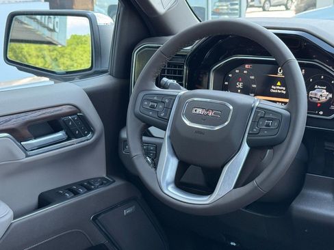 New 2026 GMC Sierra 1500 SLT w/ SLT Premium Plus Package AWD/4WD image 11