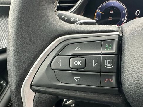 Used 2024 Jeep Grand Cherokee L Laredo image 30