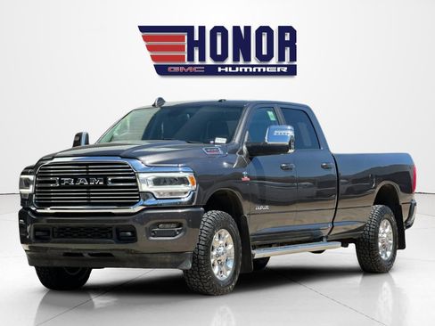 Used 2024 RAM 3500 Laramie AWD/4WD image 8