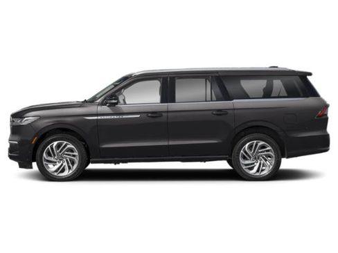 New 2026 Lincoln Navigator L Reserve AWD/4WD image 2