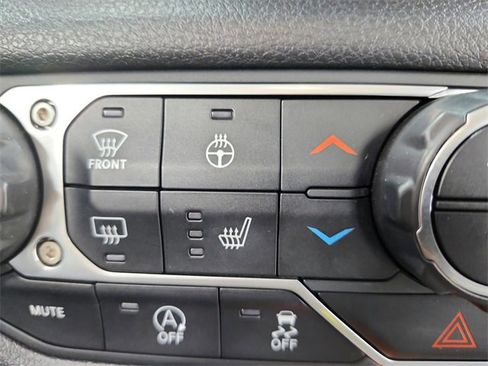 Used 2024 Jeep Wrangler Willys image 31