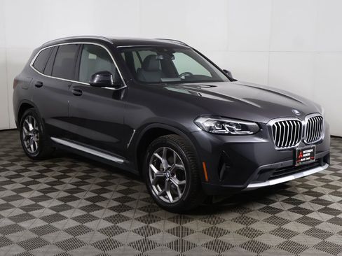 Used 2023 BMW X3 xDrive30i AWD/4WD image 2