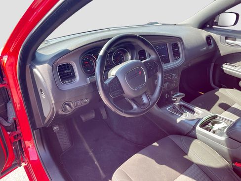 Used 2023 Dodge Charger SXT RWD image 7