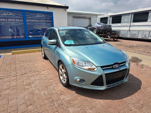 Used 2012 Ford Focus SEL image 1