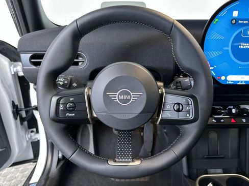 New 2026 MINI Cooper 4-Door Hardtop image 16