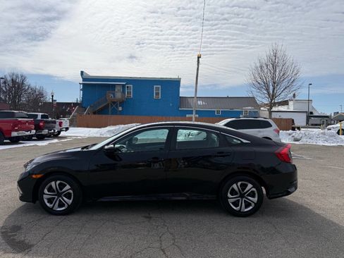 Used 2019 Honda Civic LX image 2