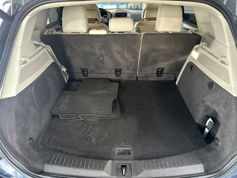 Used 2017 Lincoln MKC Select w/ Select Plus Package image 11