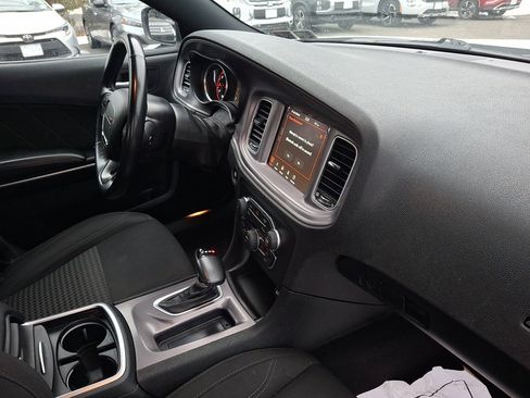 Used 2023 Dodge Charger SXT image 12