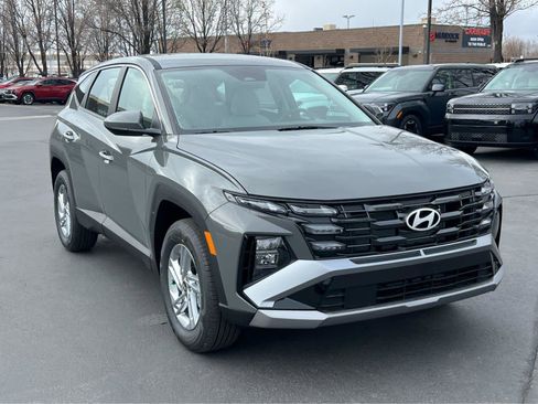 New 2026 Hyundai Tucson SE AWD/4WD image 4