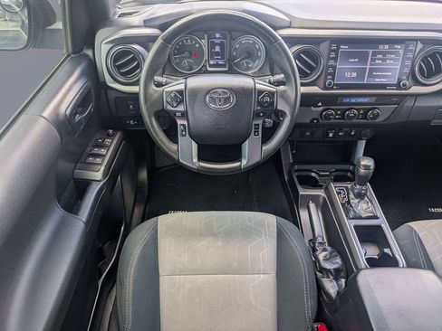 Used 2021 Toyota Tacoma TRD Sport RWD image 15