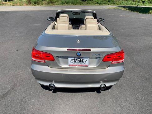 Used 2009 BMW 335i Convertible image 6