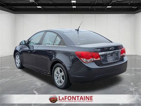 Used 2014 Chevrolet Cruze LT image 3