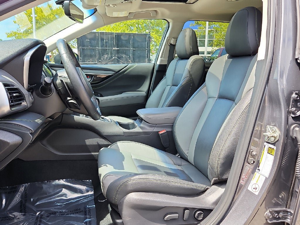 Used 2020 Subaru Outback Onyx Edition XT AWD/4WD image 13