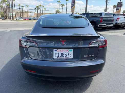 Used 2020 Tesla Model 3 Performance image 7