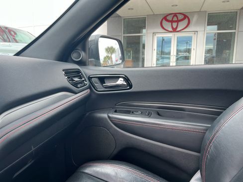 Used 2024 Dodge Durango GT image 19