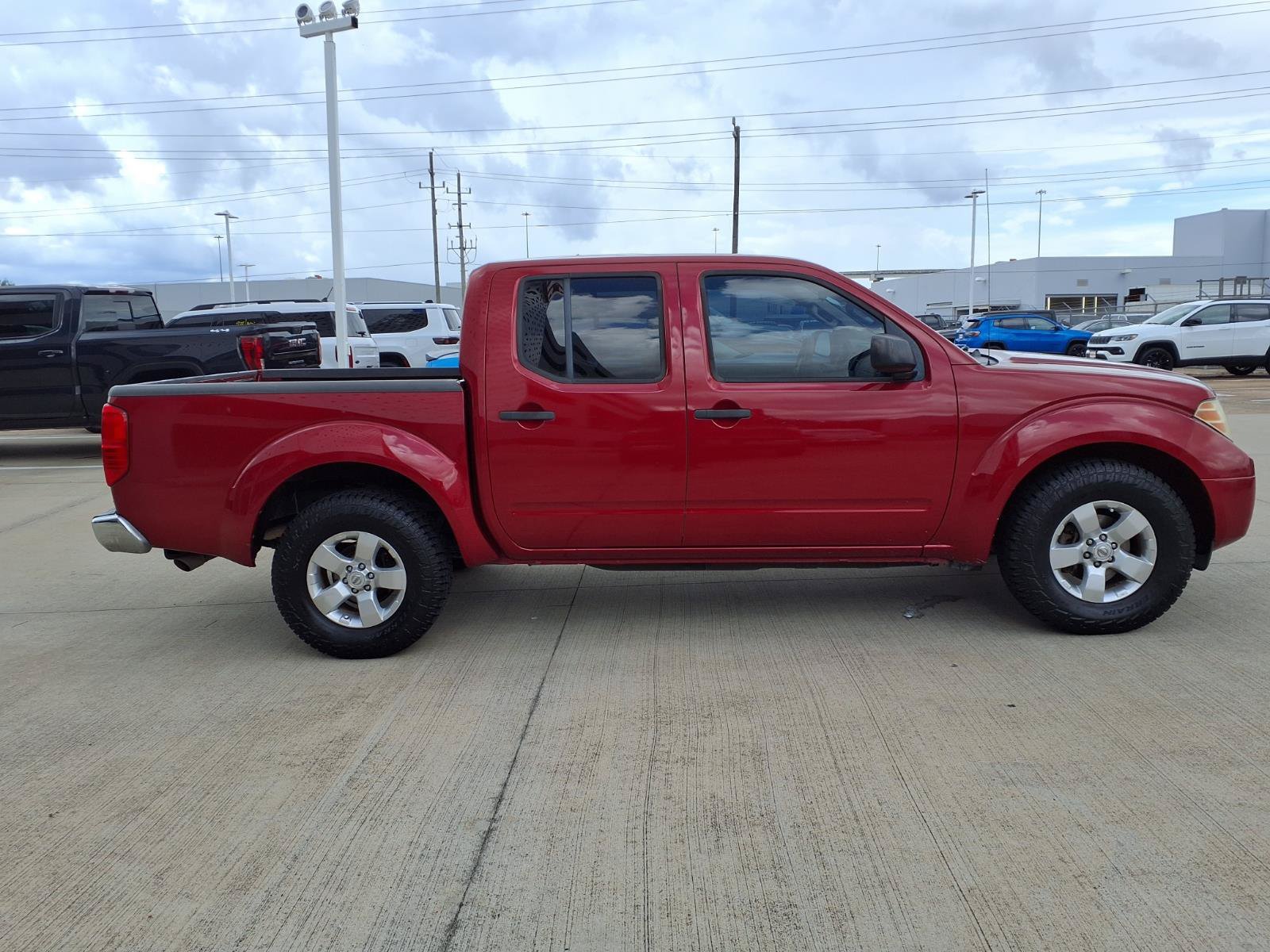 Used 2012 Nissan Frontier SV RWD image 27