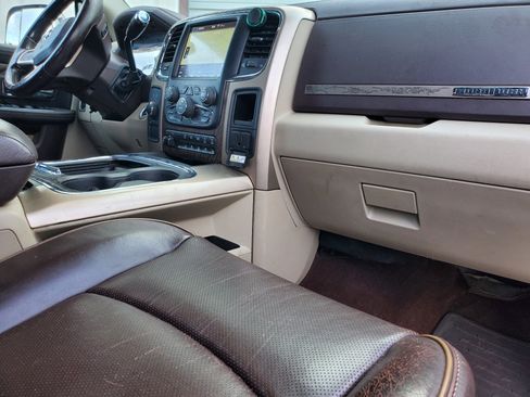 Used 2018 RAM 2500 Longhorn image 30