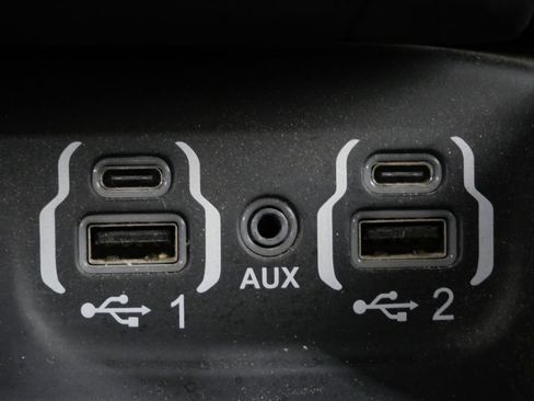 Used 2022 RAM 1500 Big Horn AWD/4WD image 22