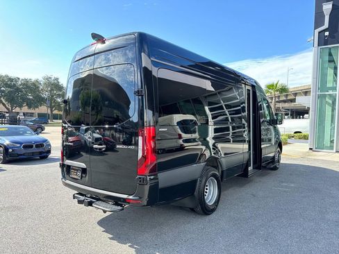 Used 2025 Mercedes-Benz Sprinter 3500 image 7