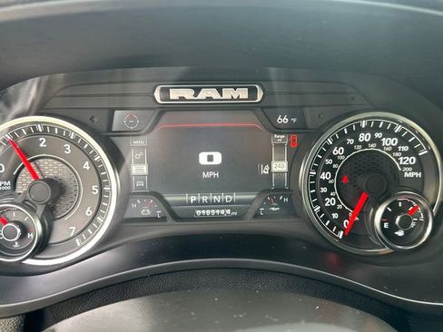 Used 2024 RAM 2500 Big Horn w/ Night Edition AWD/4WD image 26
