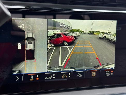 Used 2026 GMC Sierra 3500 Denali Ultimate AWD/4WD image 25