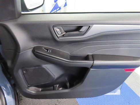Used 2025 Ford Escape Active AWD/4WD image 34
