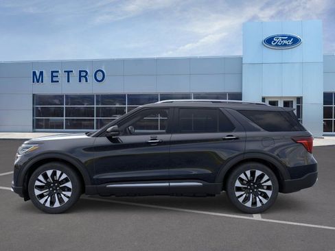 New 2026 Ford Explorer Platinum AWD/4WD image 4