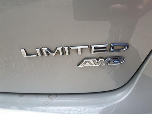 Used 2021 Chrysler Pacifica Limited w/ Premium & Safety Sphere Group AWD/4WD image 13