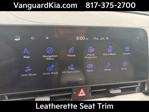 Certified 2025 Kia Sportage EX FWD image 14