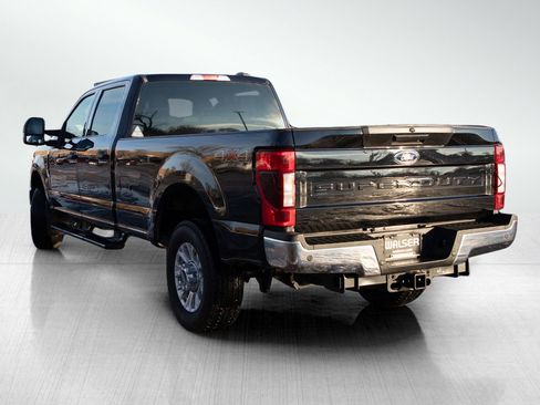 Used 2022 Ford F350 XLT w/ XLT Value Package image 3