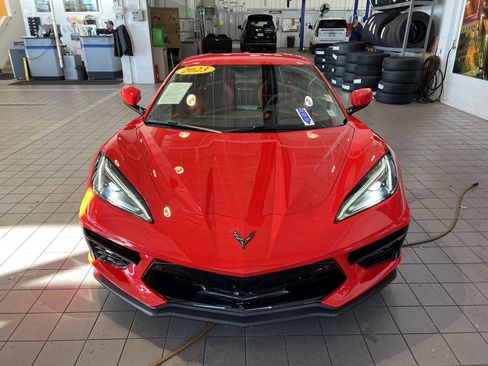 Used 2023 Chevrolet Corvette Stingray Premium Conv w/ Z51 Performance Package image 2