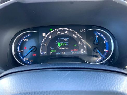 Certified 2025 Toyota RAV4 XLE image 24