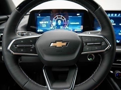 New 2026 Chevrolet Traverse LT w/ Enhanced Driving Package image 33