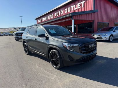 Used 2021 GMC Terrain SLE w/ Driver Convenience Package