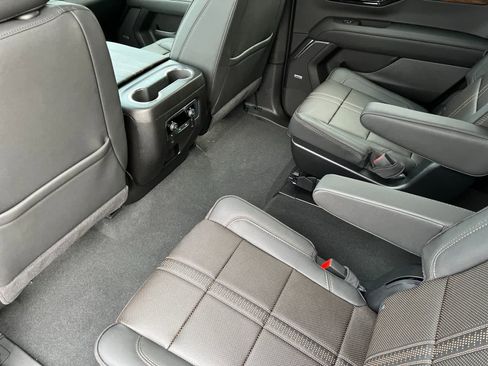 New 2026 Chevrolet Tahoe High Country image 4