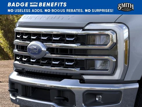 New 2026 Ford F250 Lariat w/ Lariat Premium Package AWD/4WD image 18