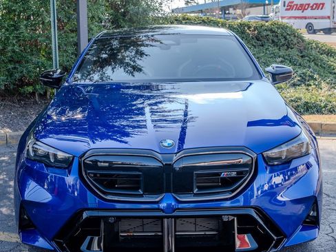 Used 2026 BMW M5 w/ Executive Package image 2