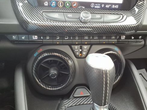 Used 2022 Chevrolet Camaro LT w/ RS Package image 19